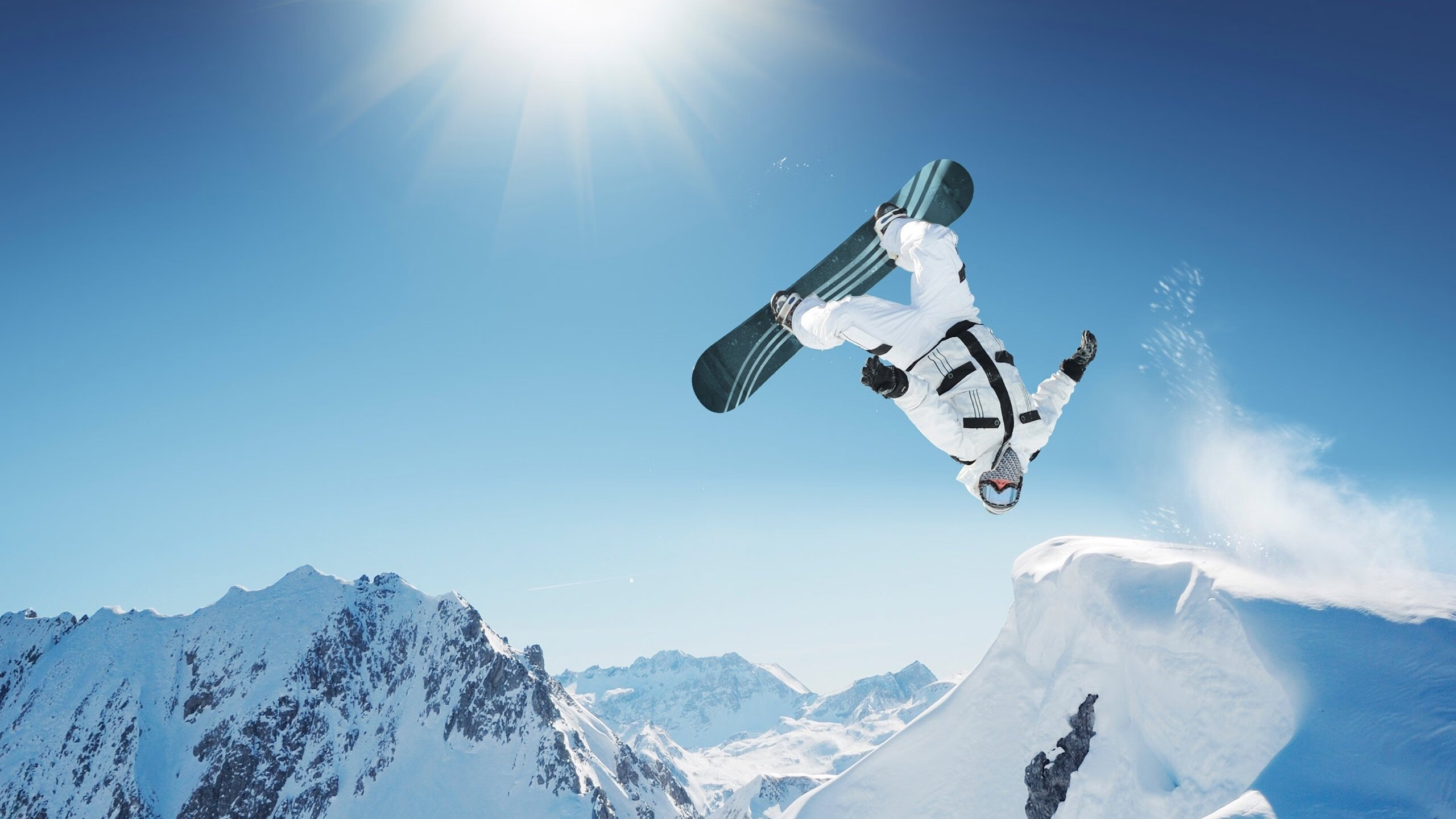 自由式滑雪世界杯中国站圆满落幕，新秀选手惊艳赛场