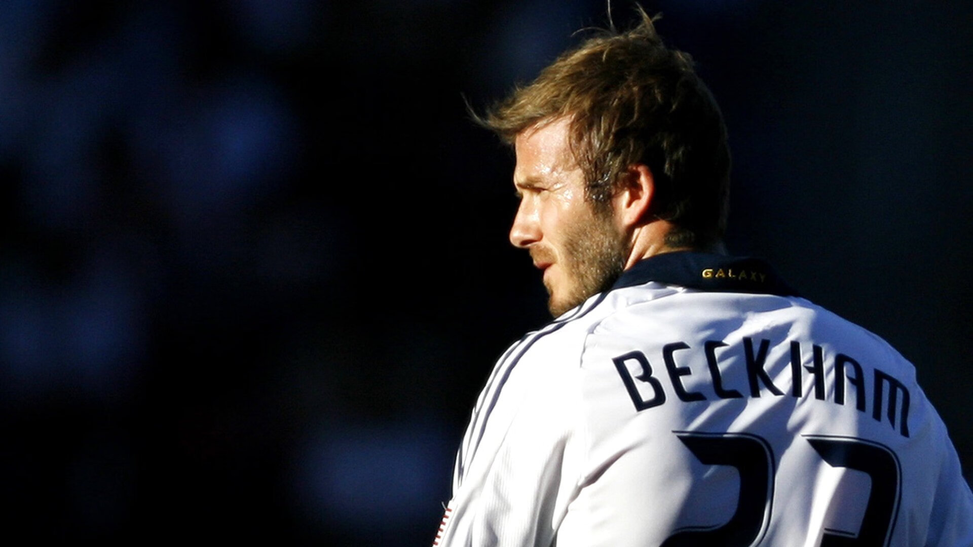 巅峰对决！新生代飞人闪耀扣篮大赛，创意与力量引爆全场